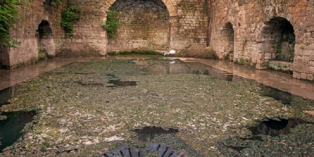 Roma Dönemi’nin gizli şifa merkezi! Toprağında 45 derece sıcaklıkta kükürtlü su çıkıyor: Burası Türkiye’nin miraslarından 4